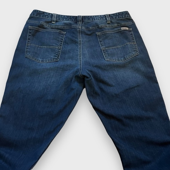 Carhartt Layton Slim Fit Boot Cut Dark Wash Denim Jeans Women’s Size 16 - Picture 10 of 16